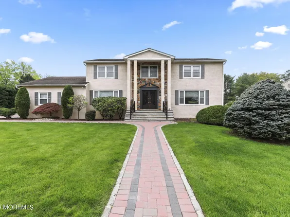 20 Westbrook Drive, Morganville, NJ 07751
