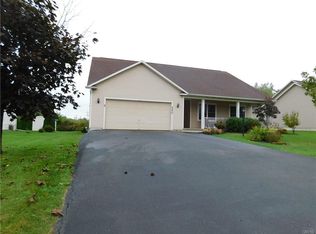 6477 Russell Ln, East Syracuse, NY 13057