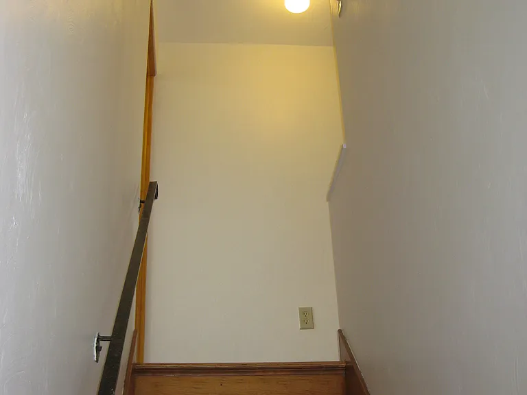 7 Johnson St — Photo 18