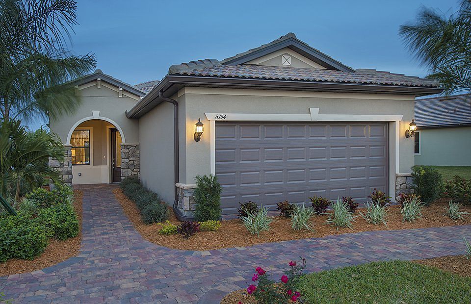 1st image of 20292 Corkscrew Shores Blvd
