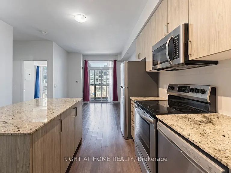10 Meadowglen Pl — Photo 15