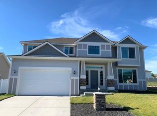 19215 E 13th Ave, Greenacres, WA 99016
