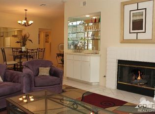 698 N Vista Lago Cir, Palm Desert, CA 92211
