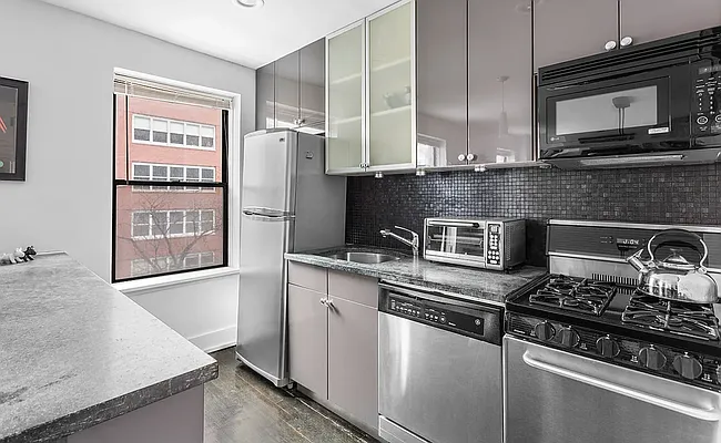 Rented by BLU Real Estate | media 13