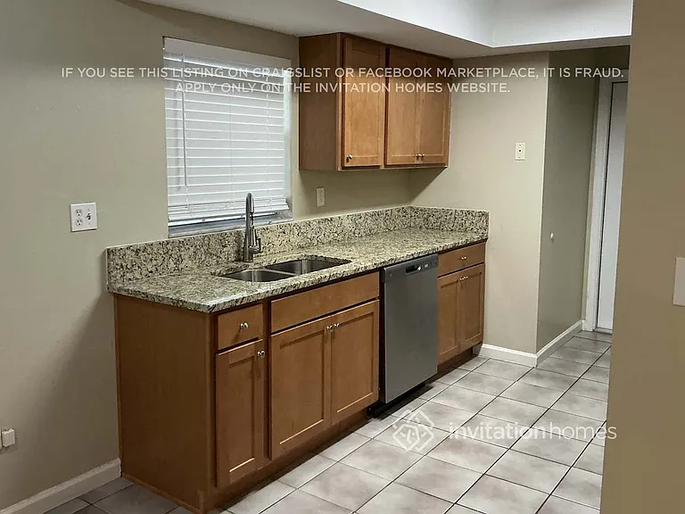 2801 20th Avenue Dr W — Photo 5