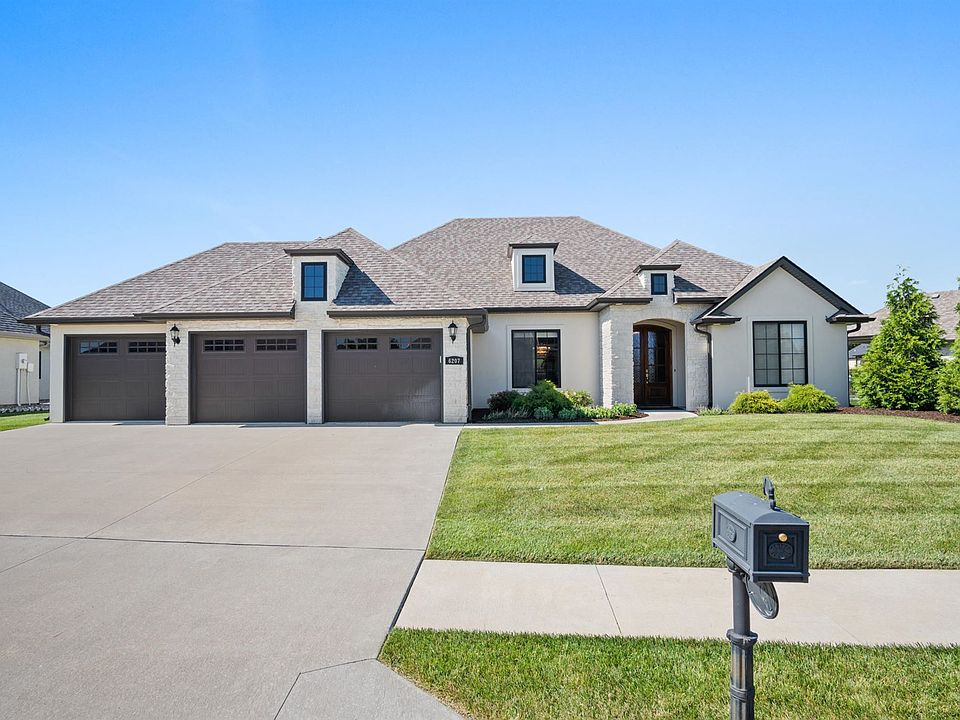 1st image of 6207 Bent Grass Way