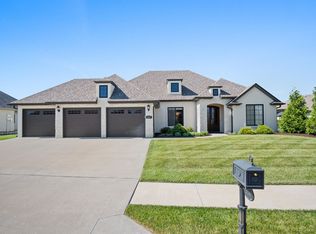 6207 Bent Grass Way, Columbia, MO 65201