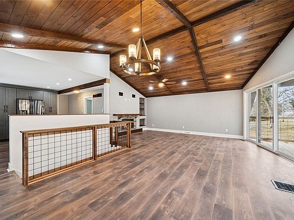 4th image of 342 Snyder Ln