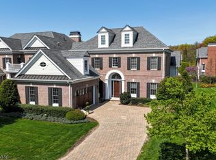 105 Cortland Dr, Saddle River, NJ 07458