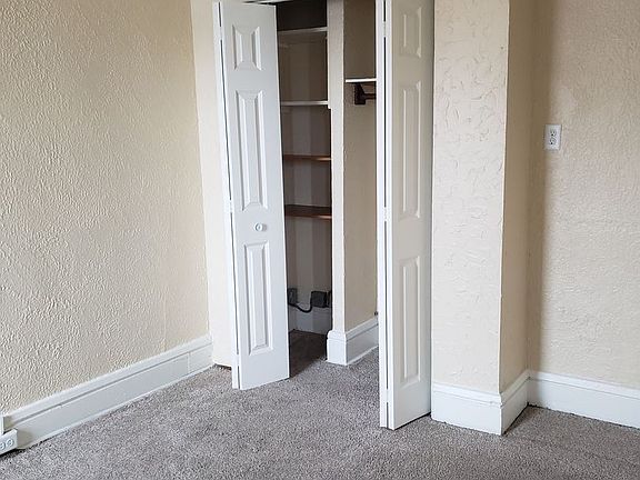 5th image of 2745 Nicollet Ave APT 5