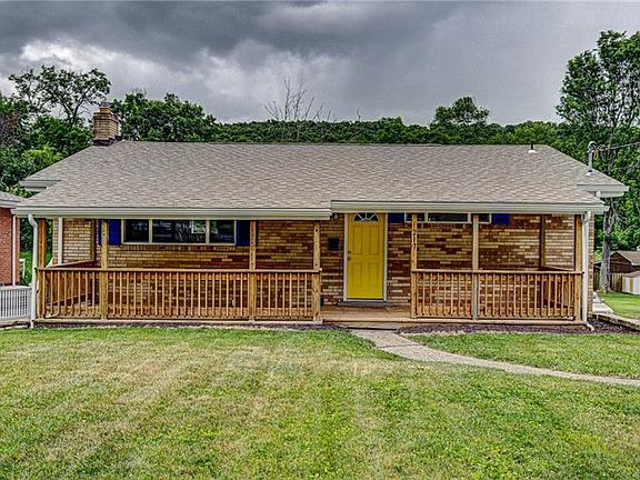 2nd image of 217 Woodlawn Dr