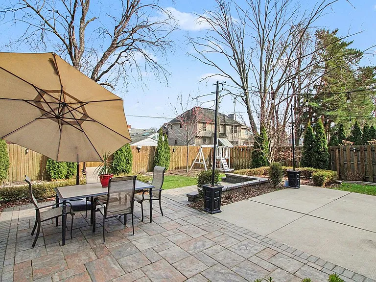 3906 Hillside Dr — Photo 24