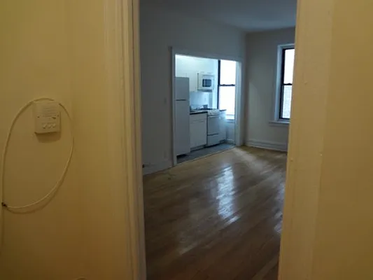 Rented by Merit Group & Associates | media 8