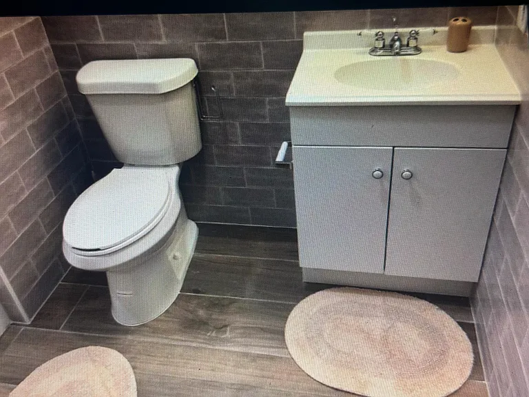 702 Foxglove Pl #A — Photo 3