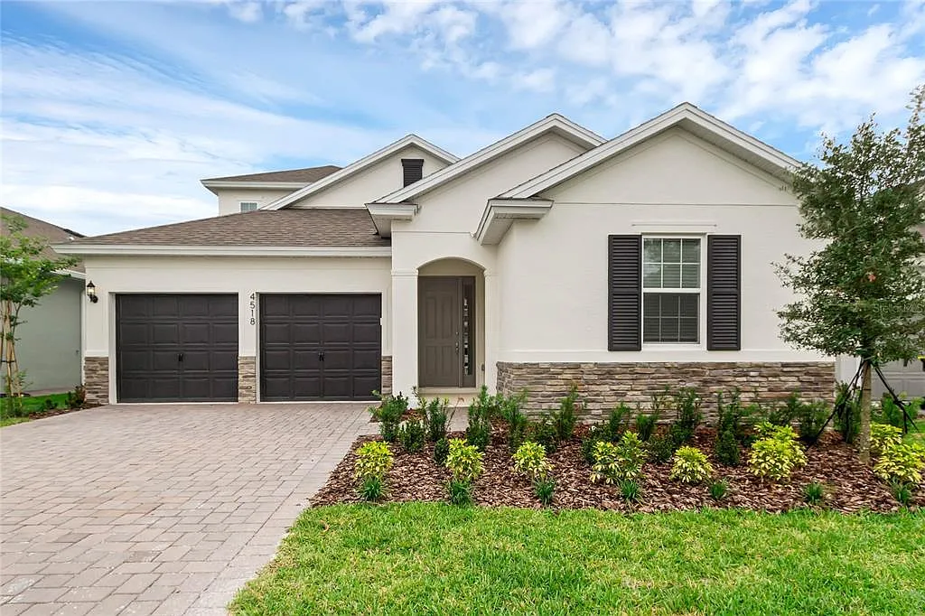 4 bed, 4.0 bath, 2735 sqft, $3,500 — Photo 1