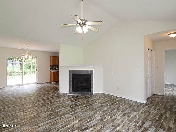 5th image of 110 Goldie Lane