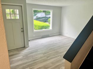654 Keystone St, Greensburg, PA 15601