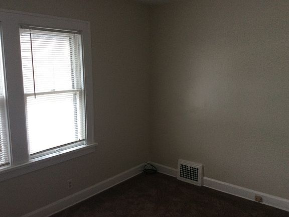 4th image of 11314 Methyl Ave