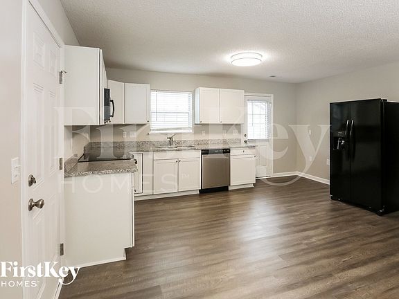 5th image of 204 Coventry Dr