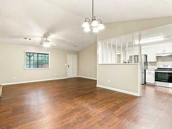 5th image of 3048 Jonathan Ct