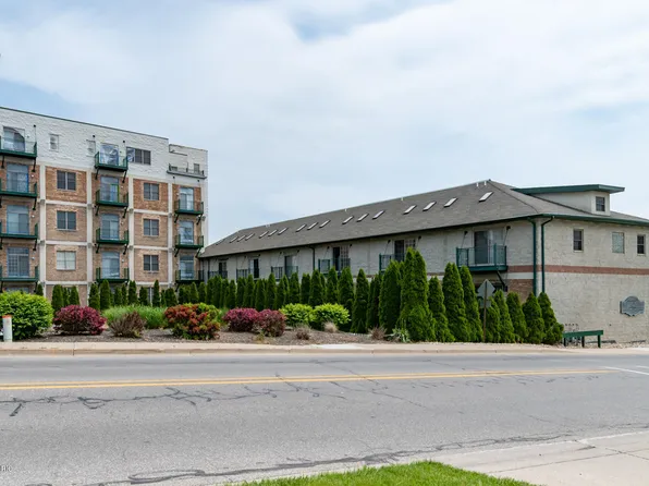 1117 Broad St, Saint Joseph, MI 49085