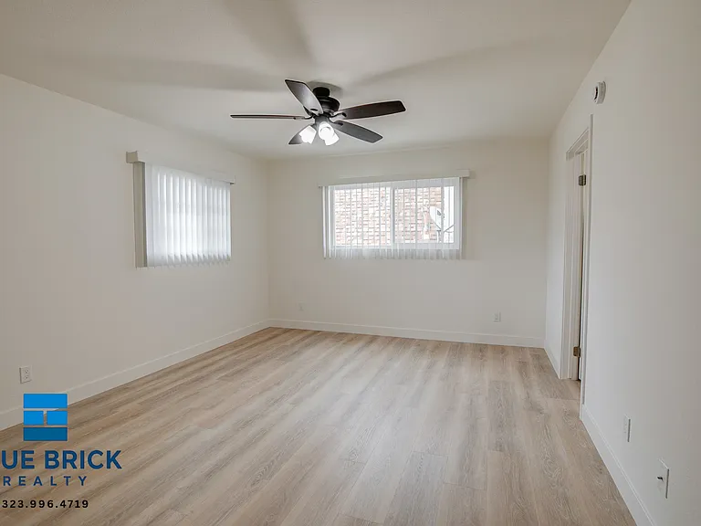 536 E Cypress Ave #301 — Photo 6