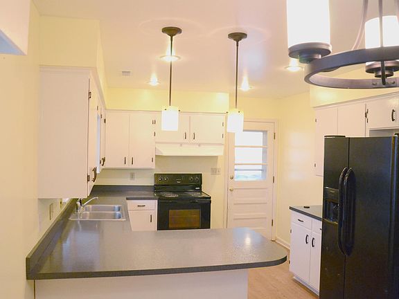 2nd image of 2760 Hillbrook Dr