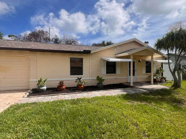 2796 Lancaster Rd, Melbourne, FL 32935