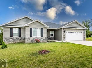 16635 Holy Cross Ln, Saint Robert, MO 65584