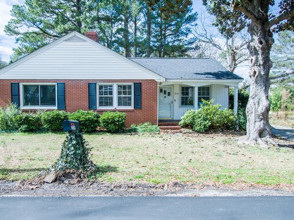 229 Short St, Wendell, NC 27591