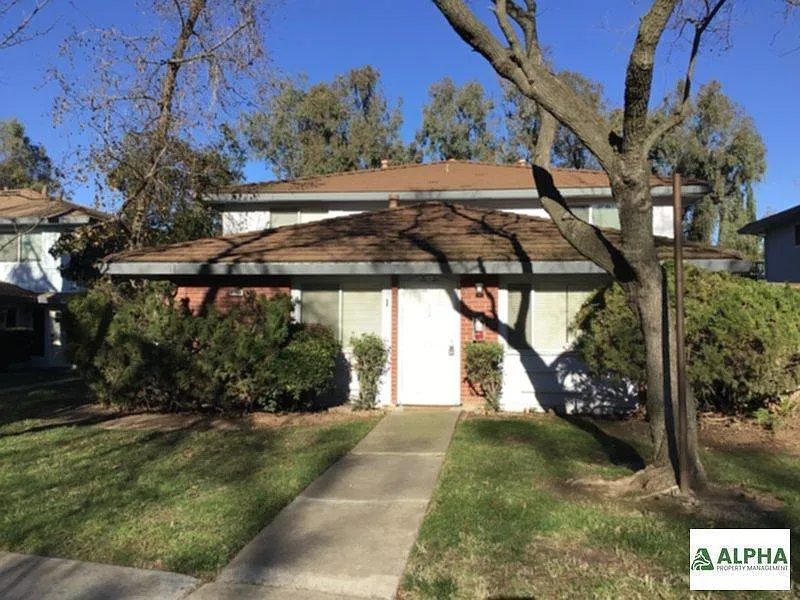 4760 Greenholme Dr APT 1 photo 1