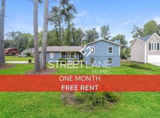 13 Barberry Dr, Newnan, GA 30265