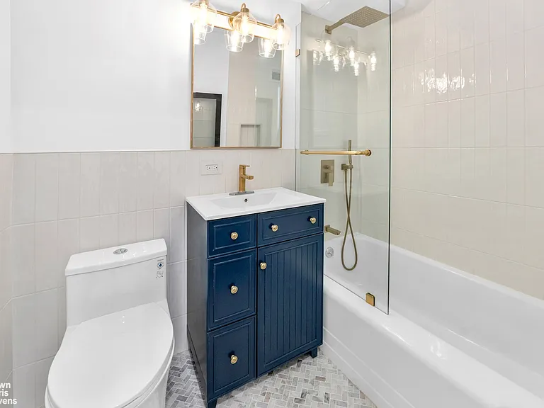 63 E 9th St #6M — Photo 10