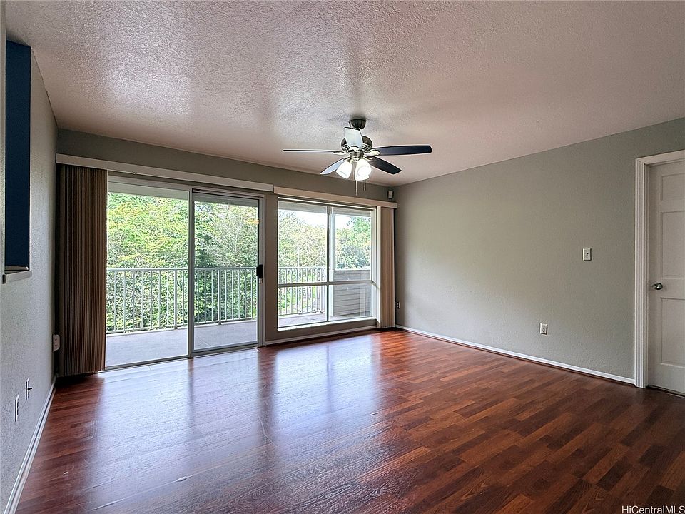 1st image of 95-270 Waikalani Dr APT C204