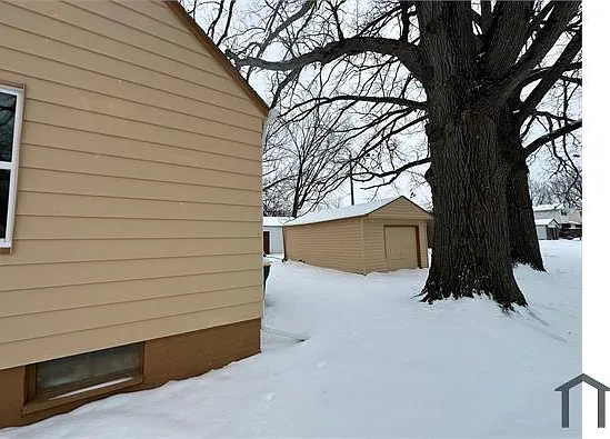 3 bed, 1188 sqft, $1,500 — Photo 2