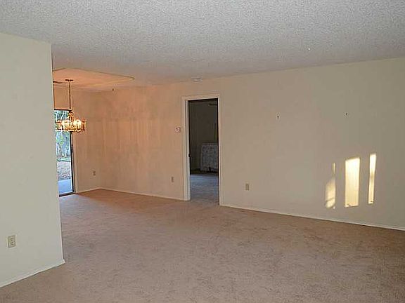2nd image of 2822 18th St