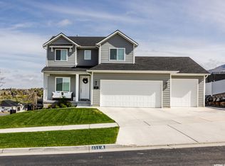 611 E 400 N, Providence, UT 84332