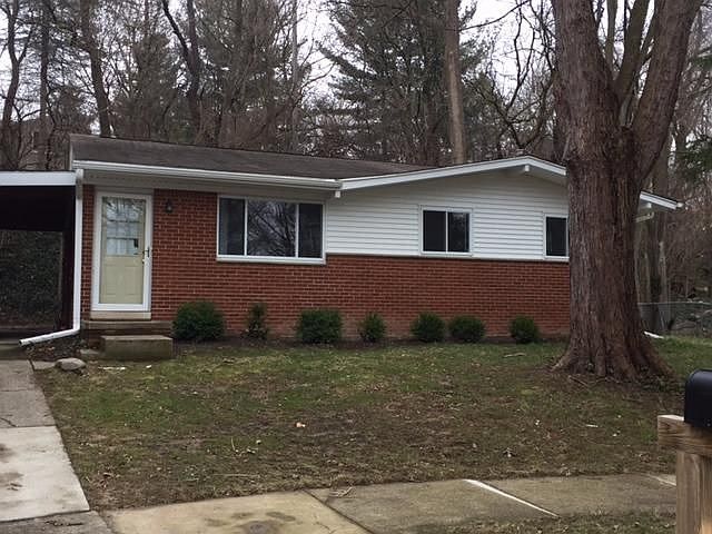 1st image of 200 Brookside Dr