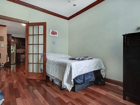 3rd image of 330 E 90th St APT 2A