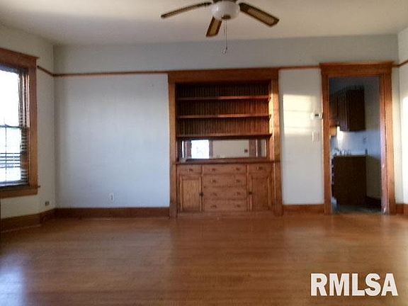 5th image of 617 W Gift Ave