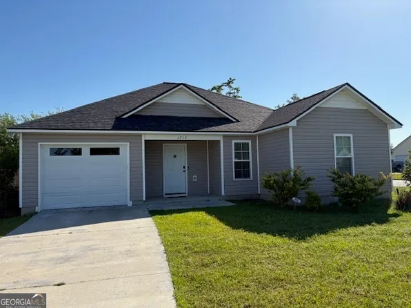 1712 Eli Pl, Valdosta, GA 31602