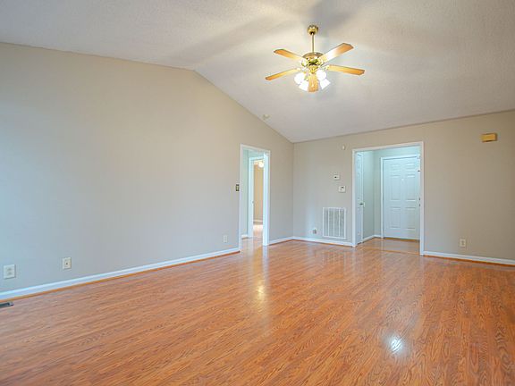 4th image of 1317 Jared Ray Dr
