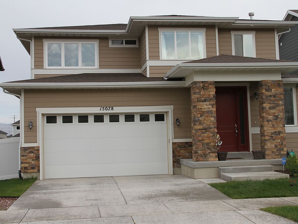 Upgraded Contemporary Exter.