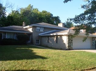 1326 E 164th St, South Holland, IL