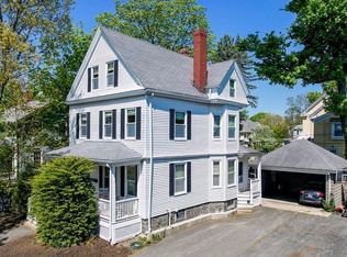 19 Chestnut St #1, Wakefield, MA 01880