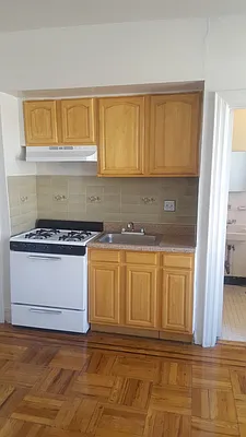 Rented by Old Brooklyn Real Estate Inc | media 4