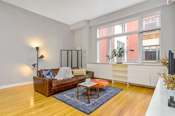 Rented by Real212 | media 9