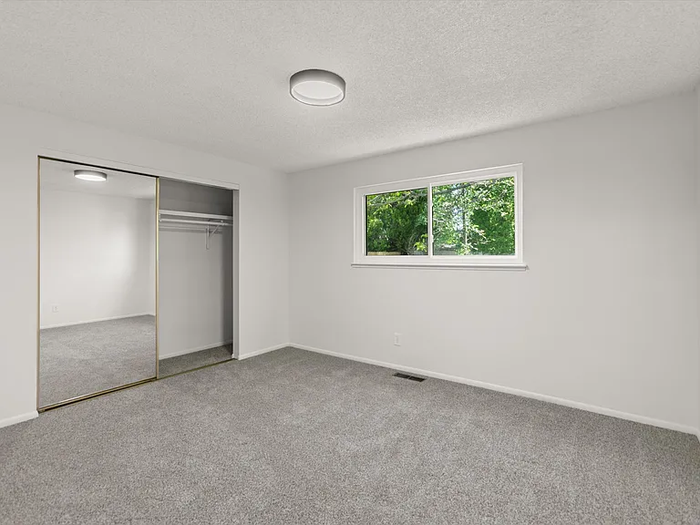 2513 Silver Sage Dr — Photo 28