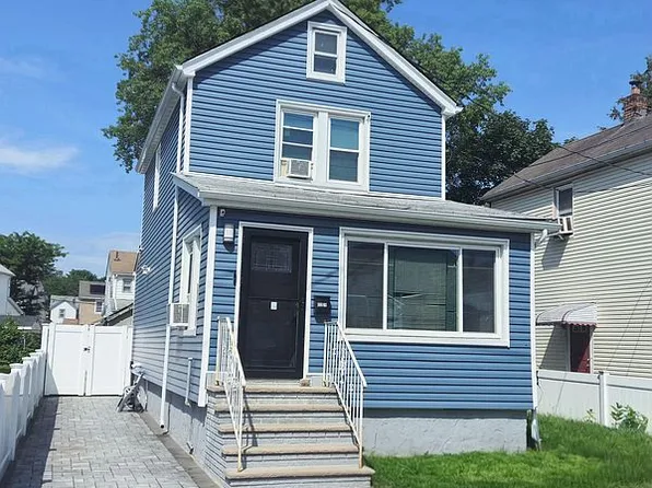 122-29 Grayson St, Springfield Gardens, NY 11413