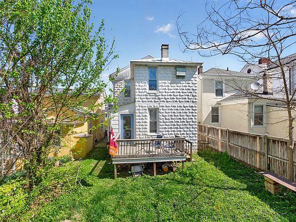 4th image of 626 Hinton Ave #B